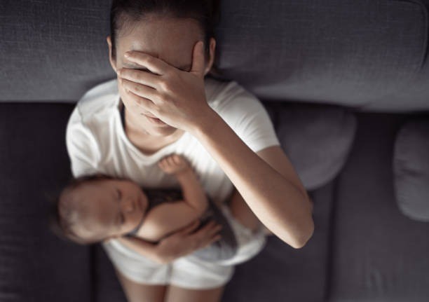 ibu marah karena hal kecil, kelelahan ibu rumah tangga, ibu merasa kesepian, parenting ibu muda, tekanan mental ibu, burnout ibu rumah tangga, perjuangan ibu sehari-hari, curahan hati ibu, mama zaman now